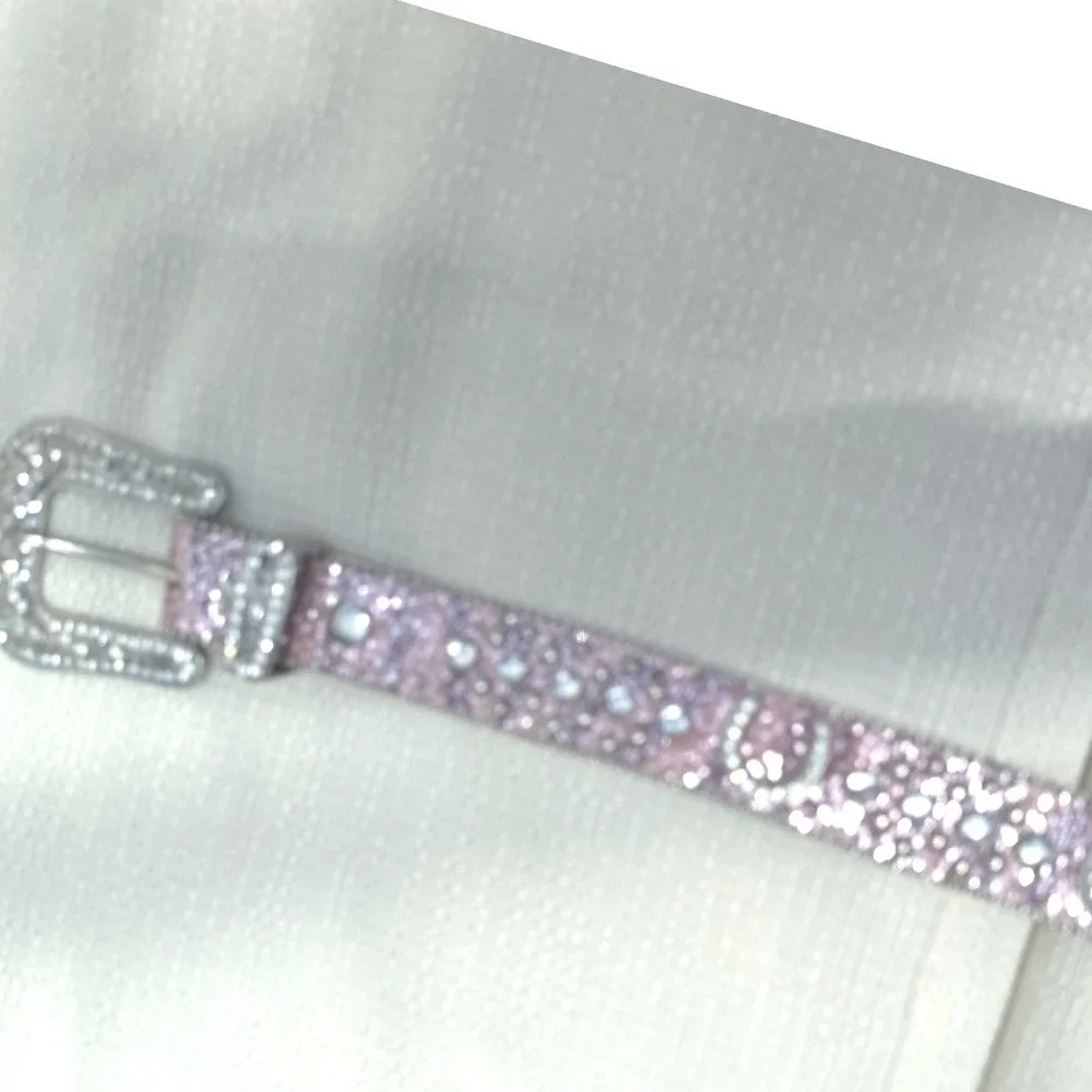 N/A dazzling statement